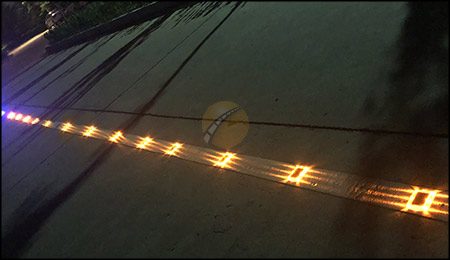 solarroadstud