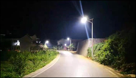 Solar street light