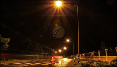 Solar street light