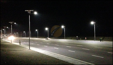 Illuminating Safety: The Crucial Role of Solar Street Lights in Road Traffic