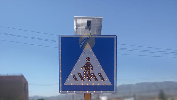 NOKIN solar traffic sign core components (solar panel, lithium battery, LED light) demonstrating 'energy capture-storage-utilization' process—charges by day, lights up automatically at night for 24/7 operation, no grid power required.