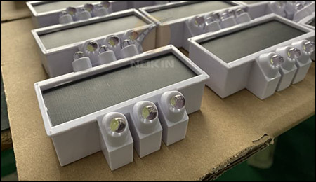 Environmentally friendly and energy-saving LED solar-powered road studs Light made possible by solar technology