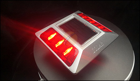 aluminum-solar-road-stud-with-shank