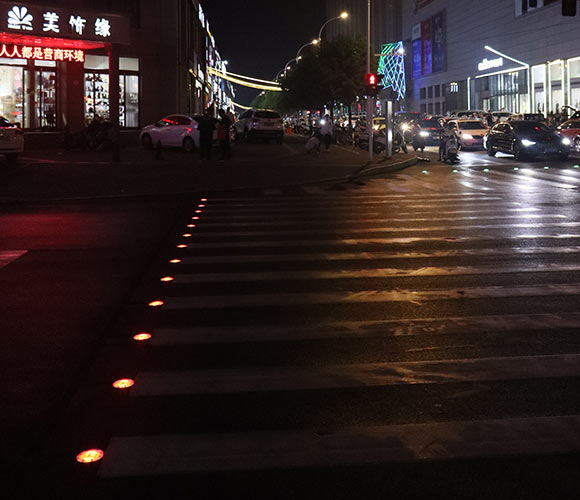 SMART-pedestrian-crossing