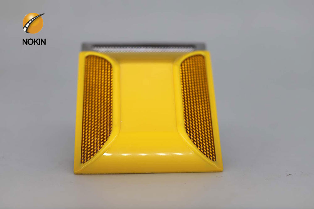 amber Plastic solar road stud factory