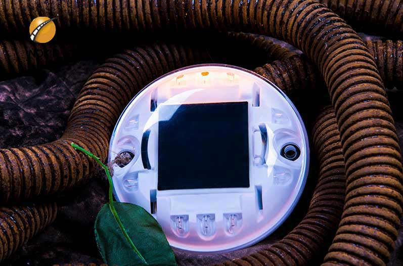 amber Plastic solar road stud supplier