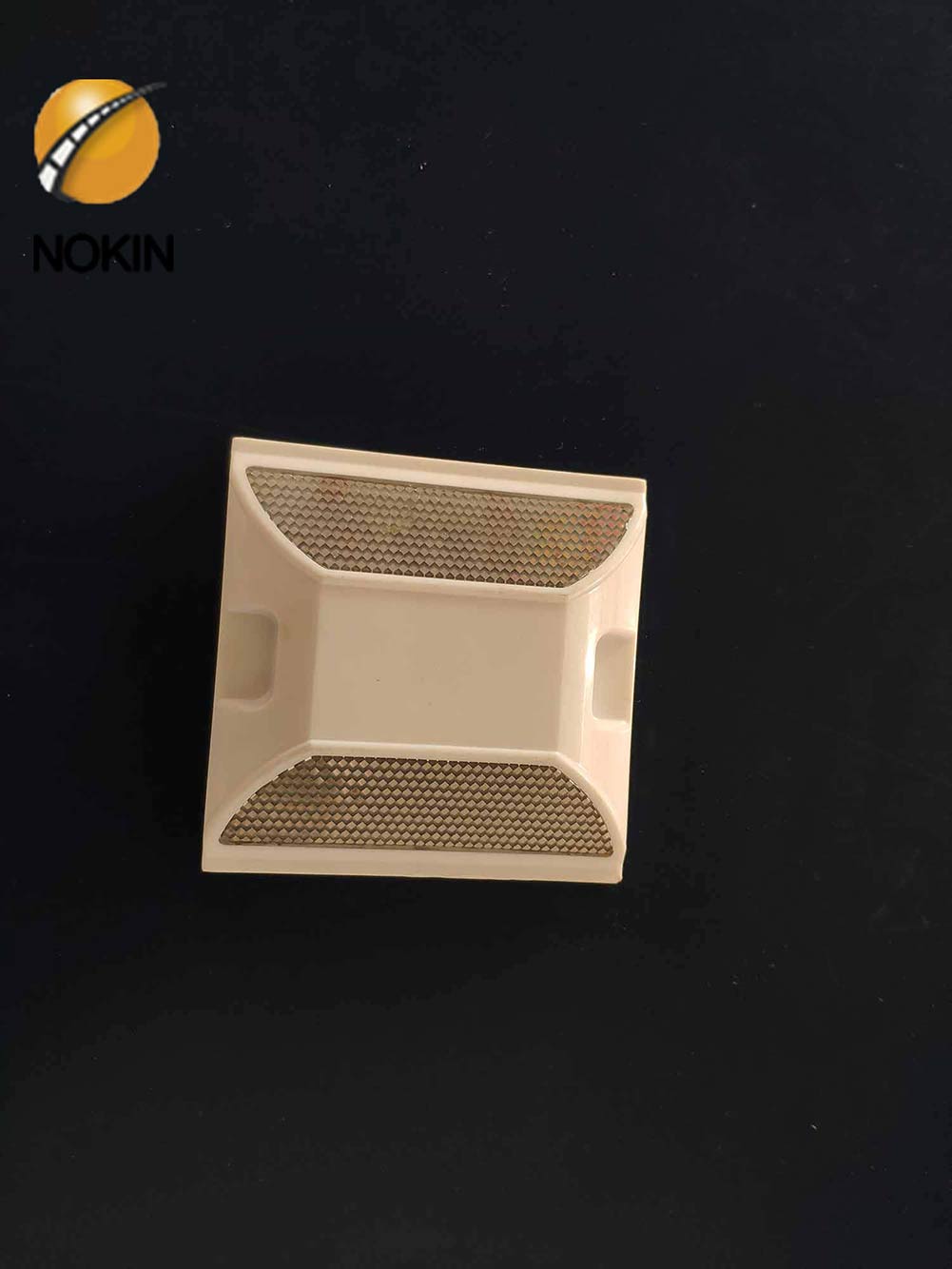 white Plastic solar road stud factory