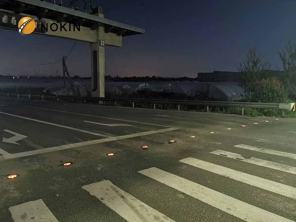 Aluminum Solar Road Spike For City Road