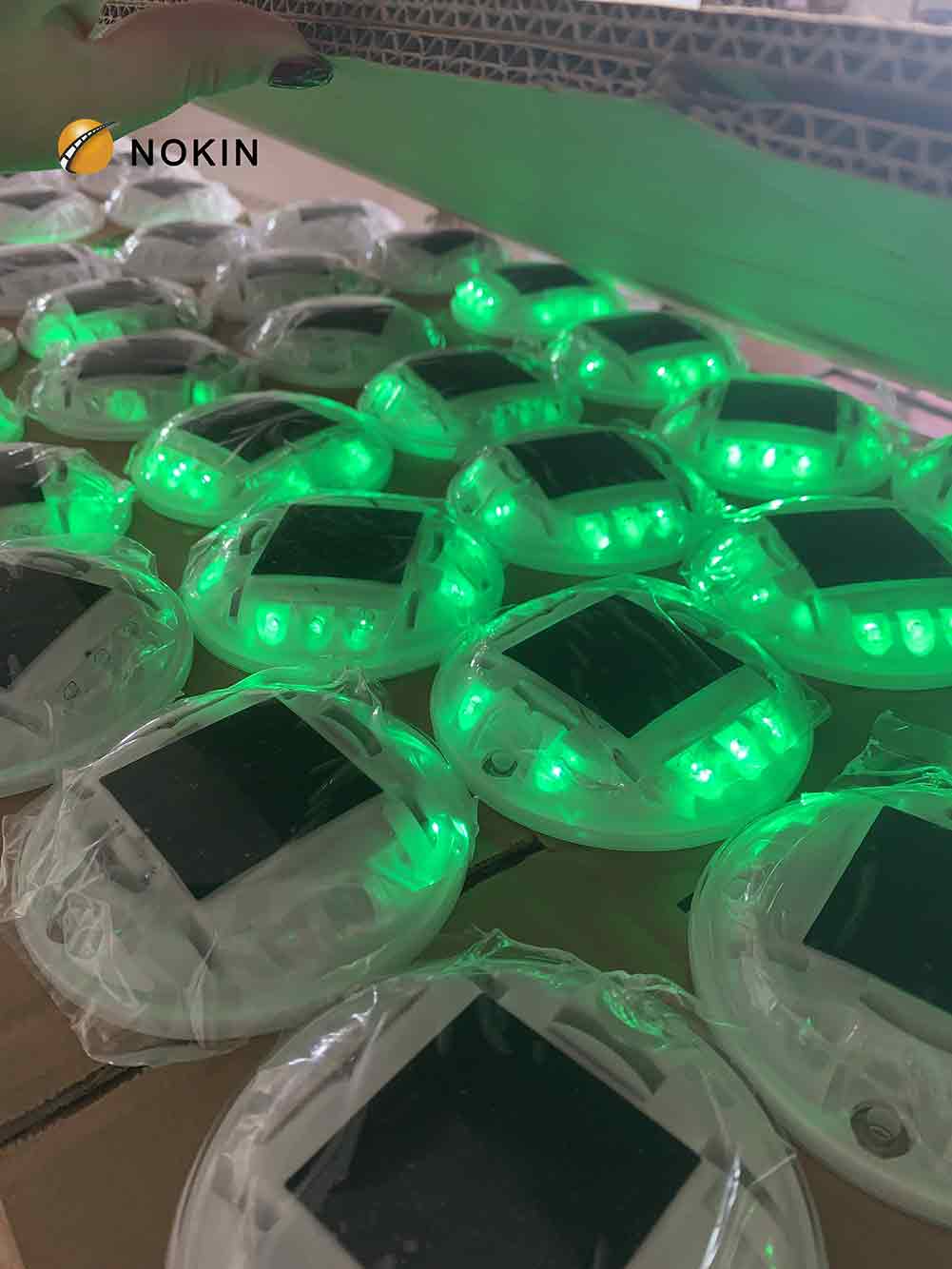 Plastic Solar Dock Light For Motorway