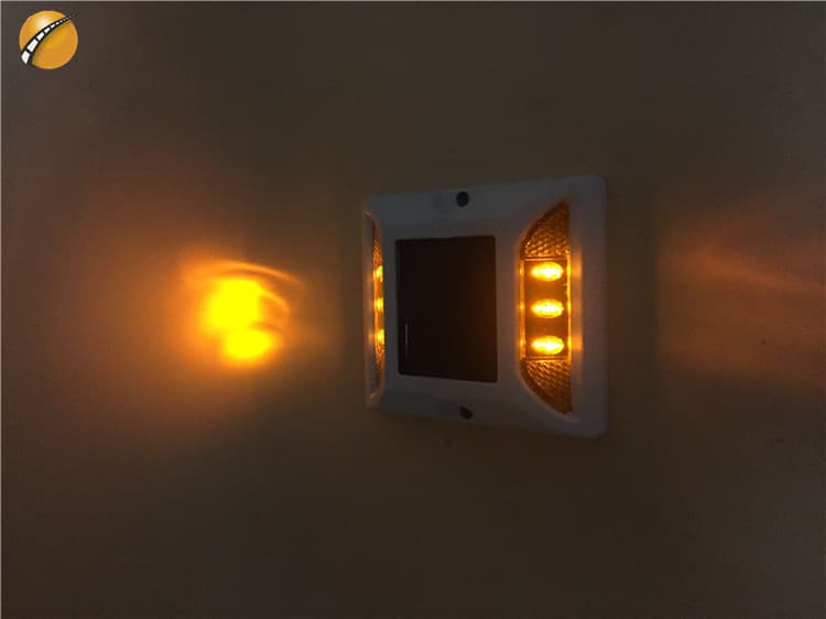 Unidirectional Solar Road Stud For Sale