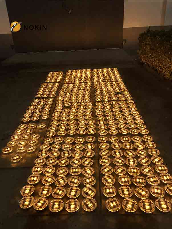 raised solar road marker manufacturer