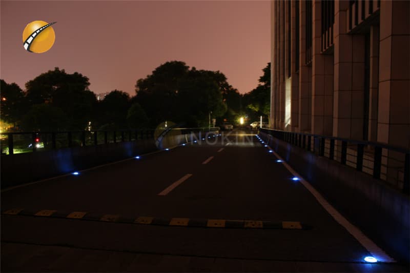 20ml headspace vialABS Road Stud Light For Expressway