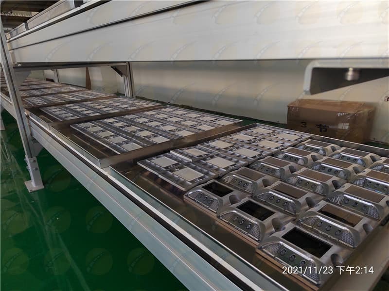 Road Studs Prices For Sale