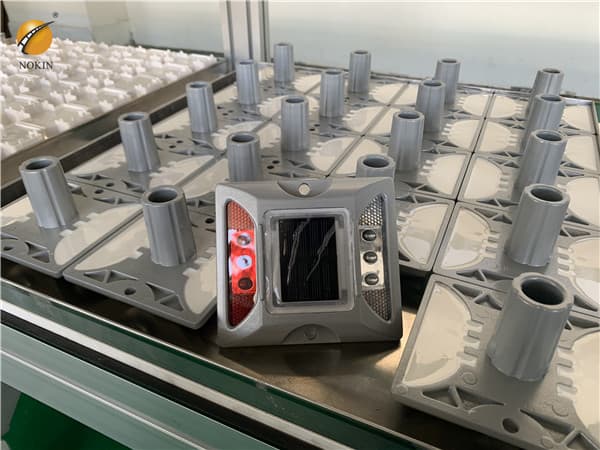 Green Solar Road Stud Manufacturer