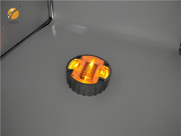 Yellow Solar Road Stud For Road Safety