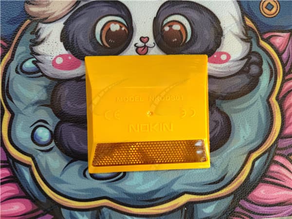 plastic motorway amber reflective road studs