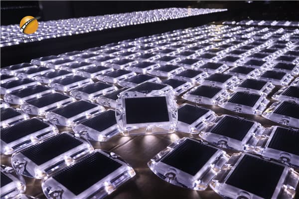 Plastic Led Road Stud Rate