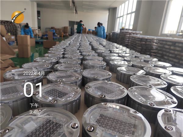 Underground Solar Stud For Road Safety