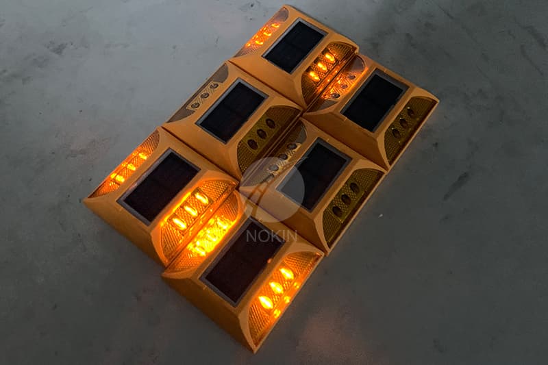 road stud for freeway safety led