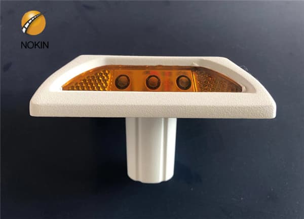 solar road stud for path safety light