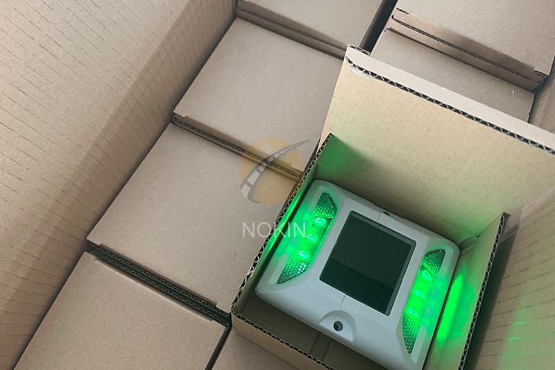 cat eyes for Pedestrian Crossing IP68 reflective