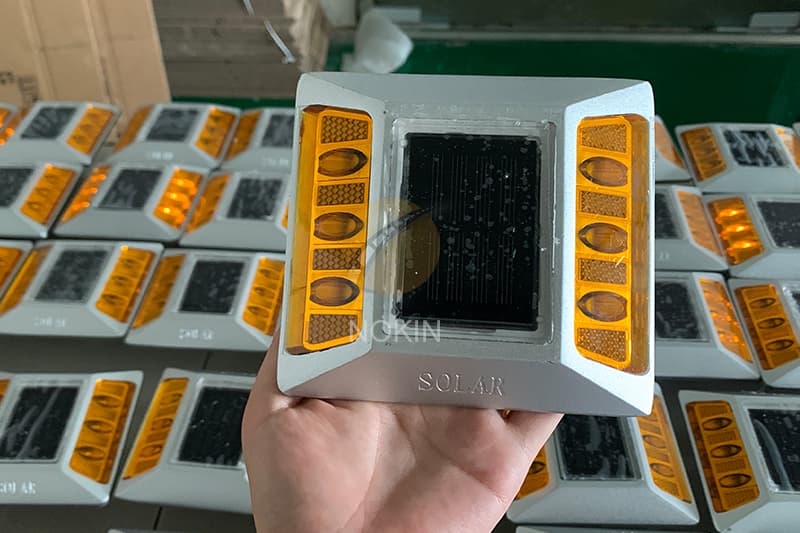 solar road marker for road safety IP68 reflective