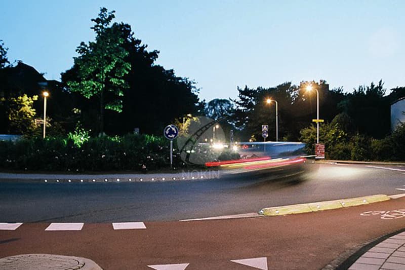 road stud for road safety heavy duty light