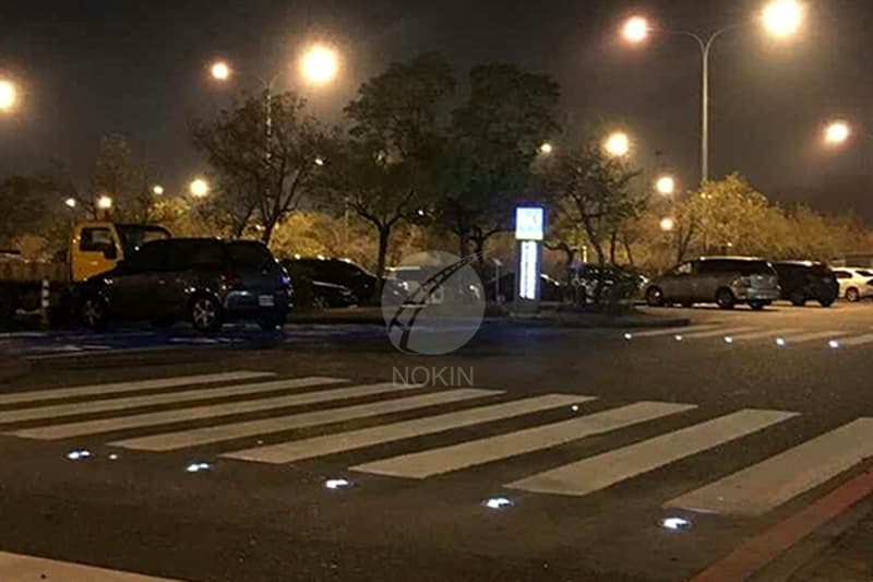 solar reflective cat eyes for walkway IP68