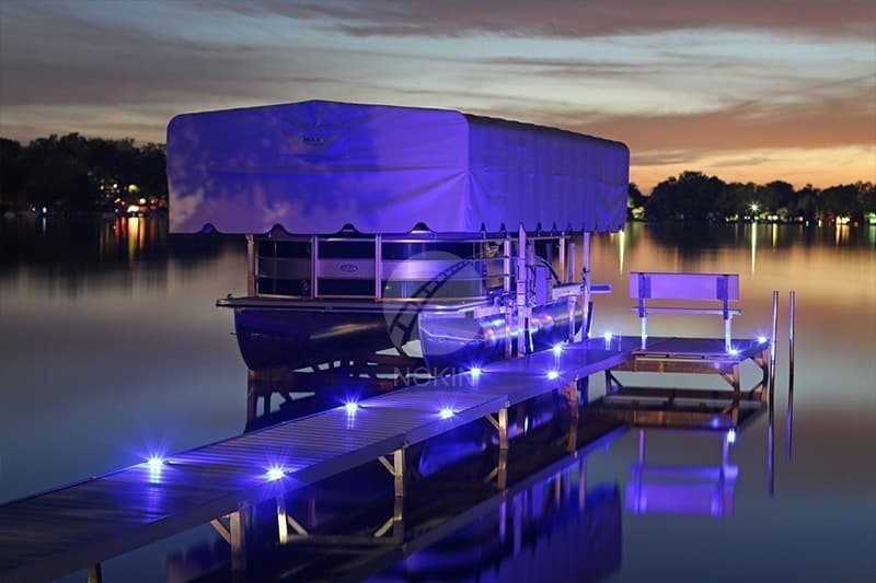 solar powered road marker for truck Installation