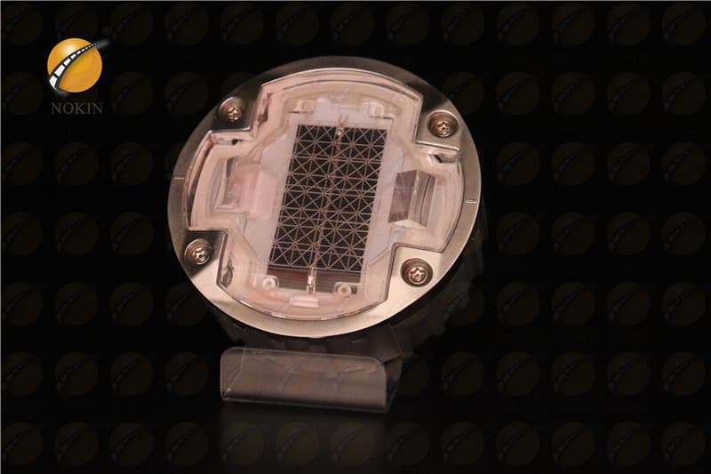 IL300 Solar Road Stud Color White