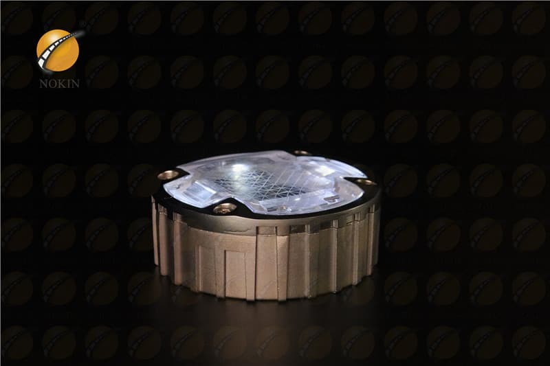 Internally Illuminated Solar Road Stud Supplier