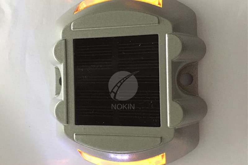 road stud led for road safety