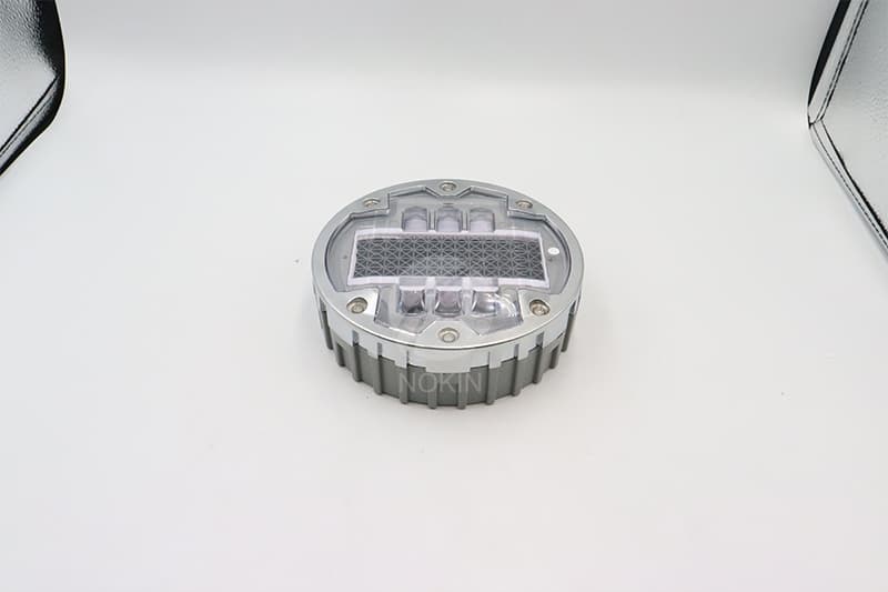 IL300 warning stud reflective for walkway Installation