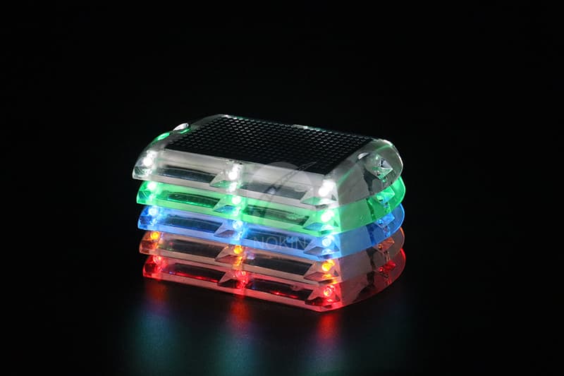 IL300 Solar reflective road stud for truck ultra thin