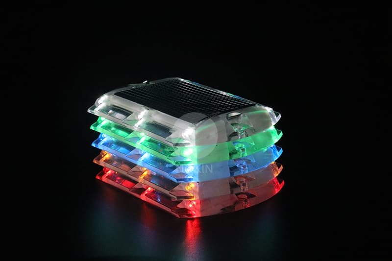 solar cat eyes for walkway Installation