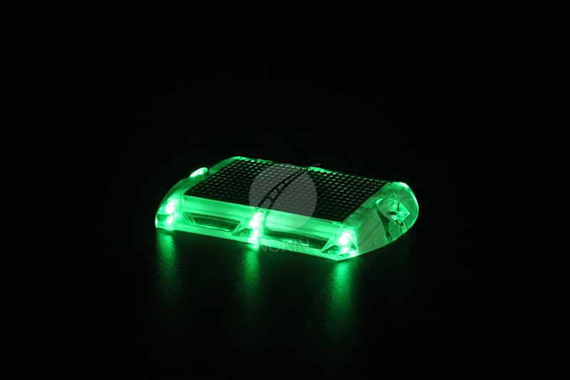 solar cat eyes light for walkway Installation