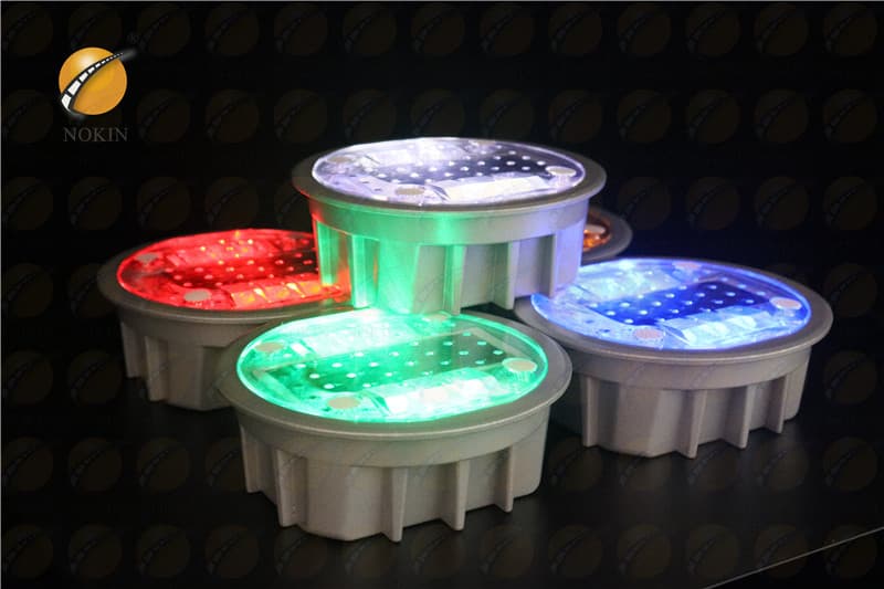 Internally Illuminated Solar Road Stud Price