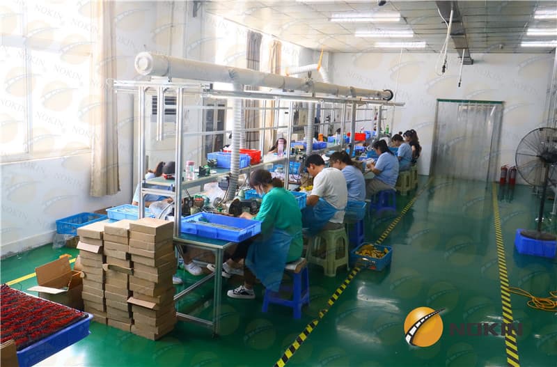 Internally Illuminated Solar Road Stud Price