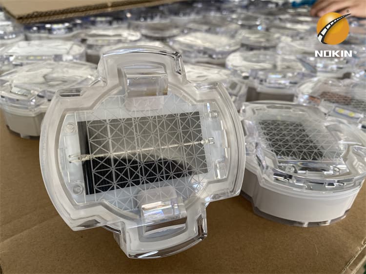 Best Quality Solar Road Stud for Lowest Price