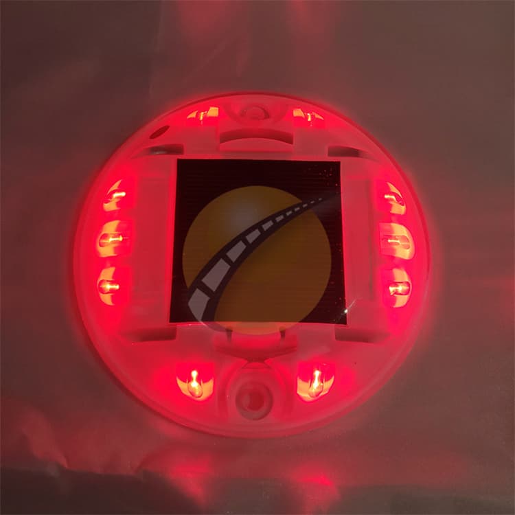 China Solar Road Stud with Best Quality