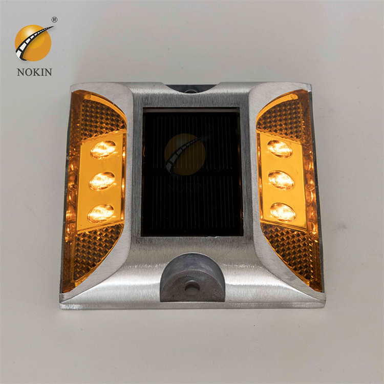 Colorful Flashing Road Stud Light Decorating the Road