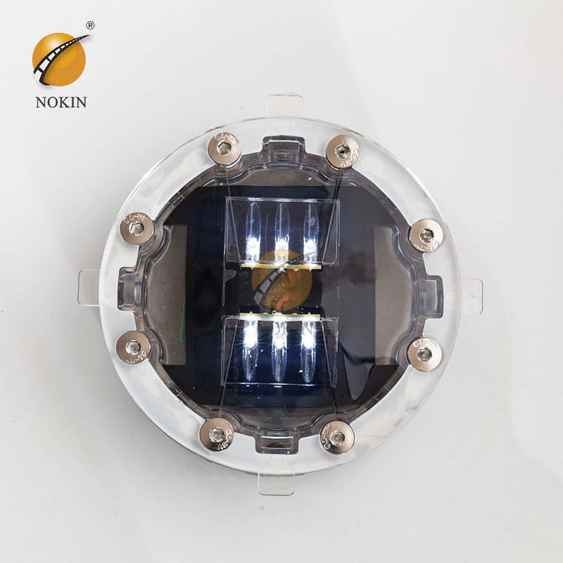Flush Type Solar Road Stud for Road Safety
