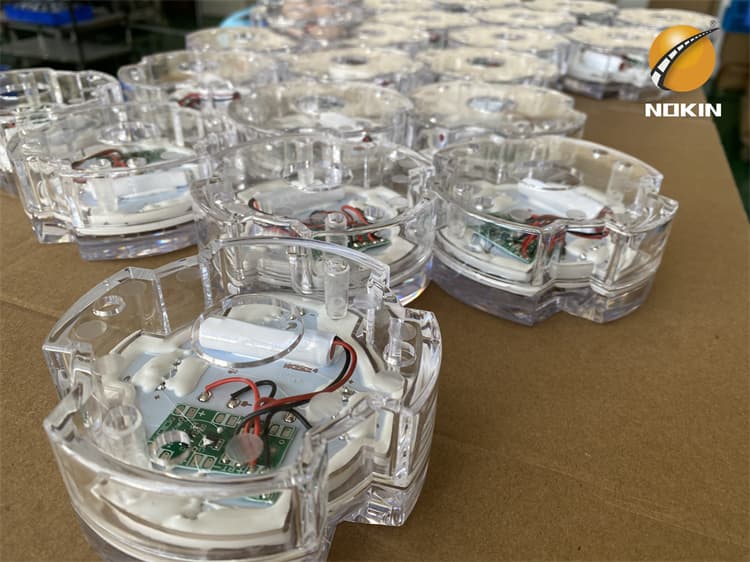 Flush Type Solar Road Studs For Freeways