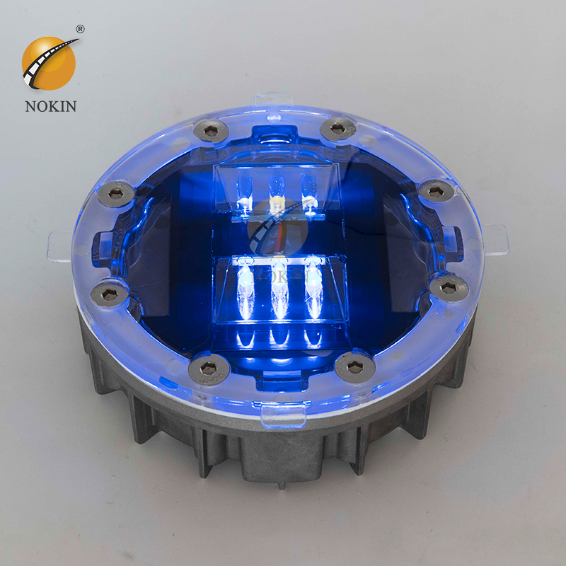 LED Road Studs give the driver more reaction time