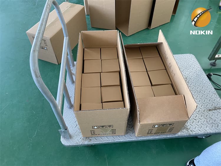 NOKIN Solar Road Stud’s Packing Day