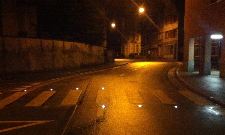 Solar Road Stud for Pedestrian Cross