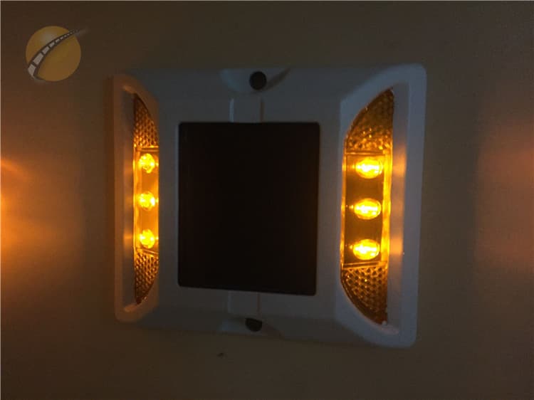 Solar Road Stud with Best Quality