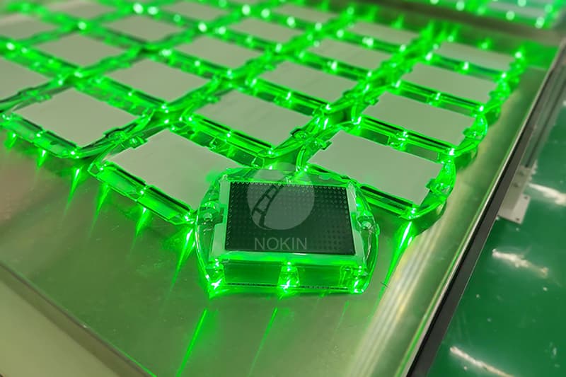 solar pavement marker bike path national standard cast aluminum reflective