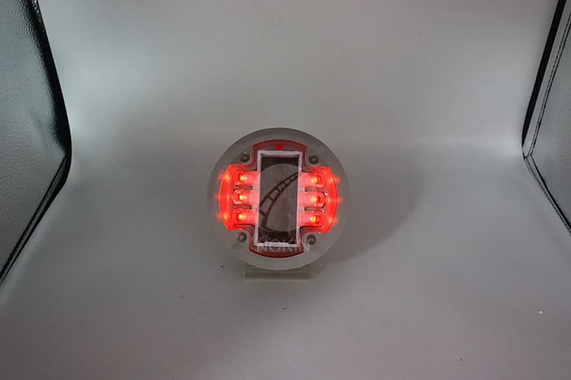 Depressible Metal Solar Road Studs Motorway Cats Eyes Road Markings Device for Safety Driving