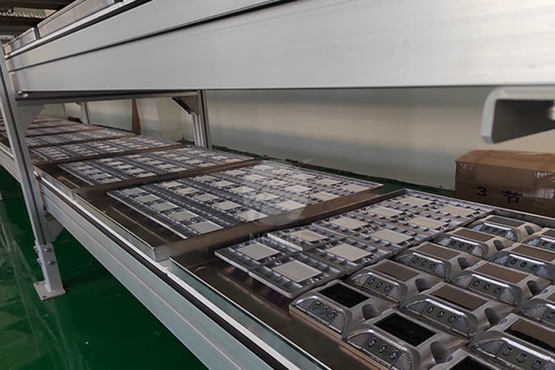 solar road stud pavement light parking lot aluminum